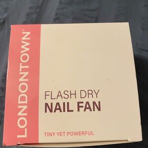 Londontown Flash Dry Nail Fan - Pink